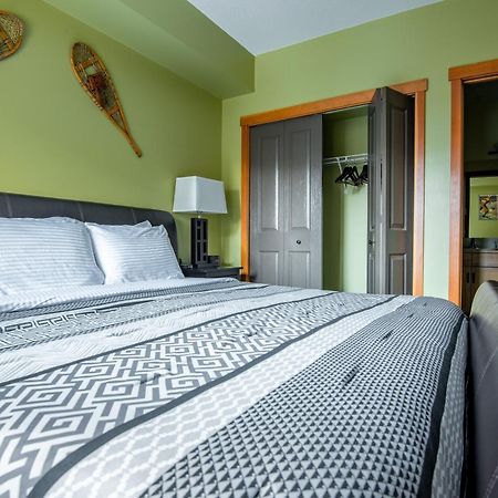 Renovated Condo, 2Br, 2Ba, Heated Pool, 3 Hot Tubs, Pets Welcome! Canmore Ngoại thất bức ảnh